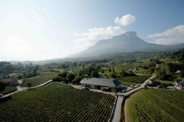 Domaine PERRIER au pied du Mont Granier